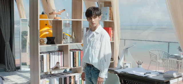 住我對面的小哥哥 線上看