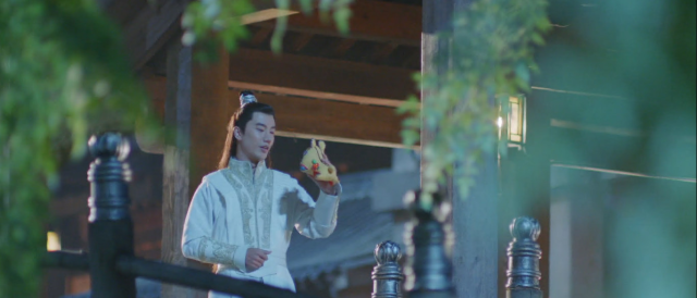 馭鮫記之與君初相識．恰似故人歸 線上看