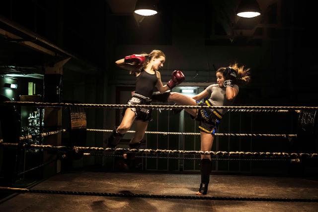 女孩說好只打臉！劇照 2