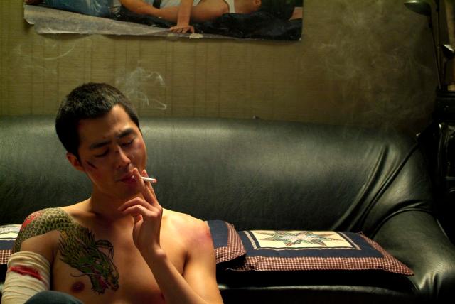 卑劣的街頭劇照 4