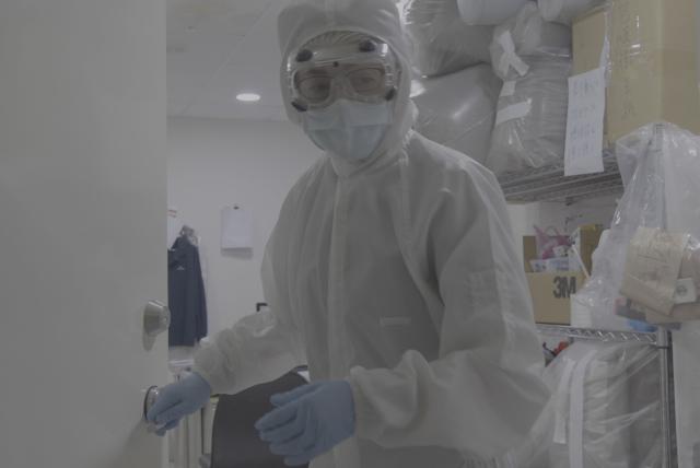 沒有人該成為孤島劇照 10