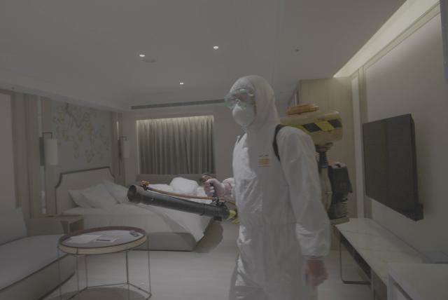 沒有人該成為孤島劇照 5