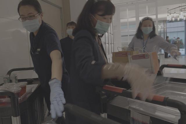 沒有人該成為孤島劇照 8