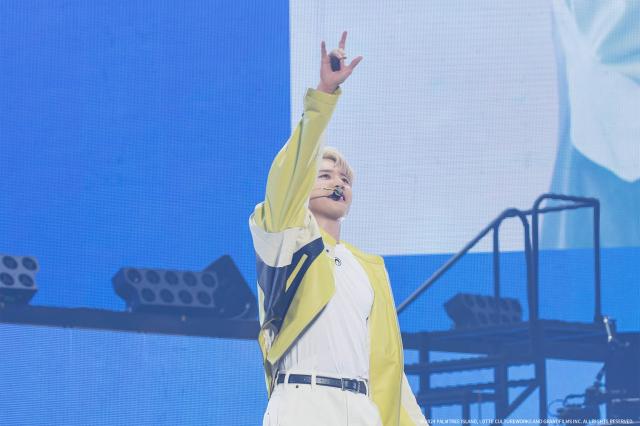 XIA CONCERT MOVIE CHAPTER 1：RECREATION預告片 01