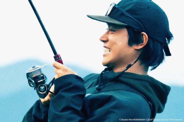 海岸村的日出日落