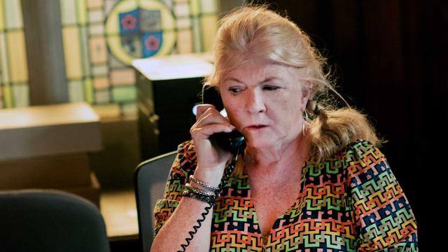 超越天堂島疑雲 第一季 第4集劇照 1