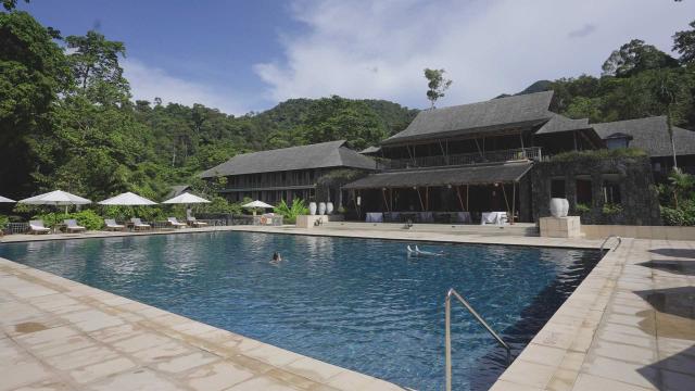 億萬豪奢度假村 線上看