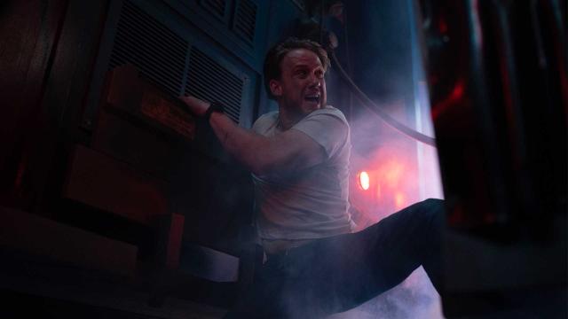 疾駛夜車 第一季 線上看