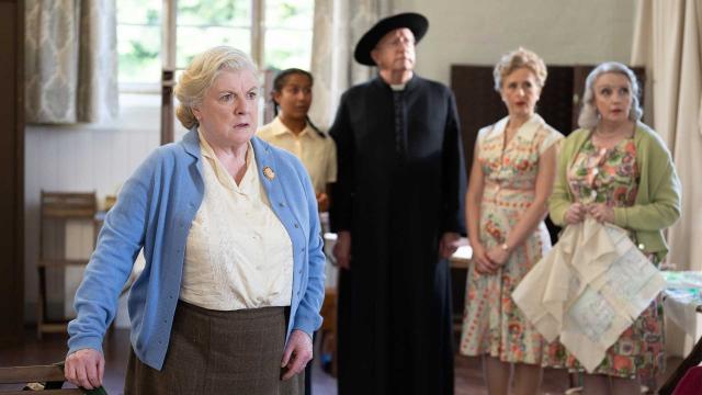 布朗神父探案 第十二季 線上看