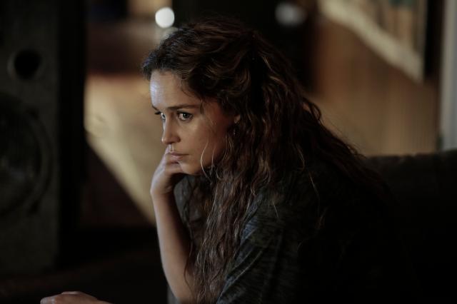 危險線人劇照 1