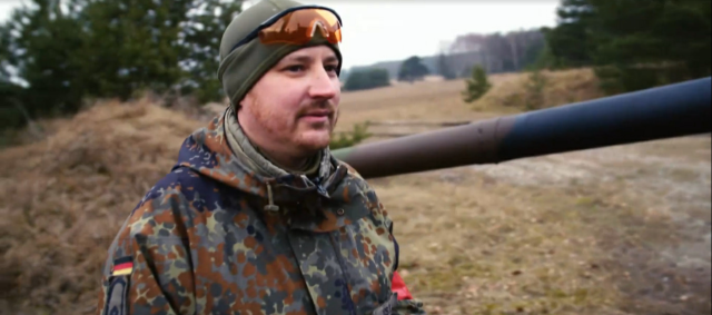 超級載具 第6集劇照 1