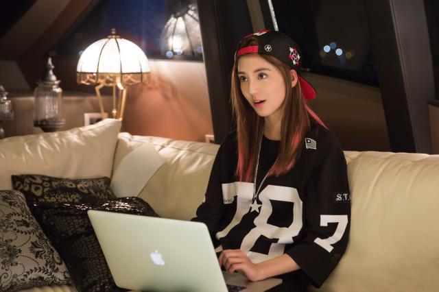 賞金獵人預告片 01