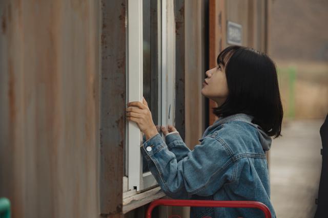 這棟公寓很有事劇照 3