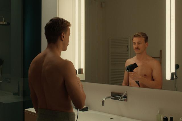 客製化先生劇照 3