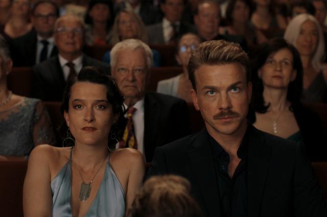 客製化先生劇照 6