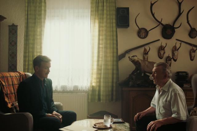 客製化先生劇照 7