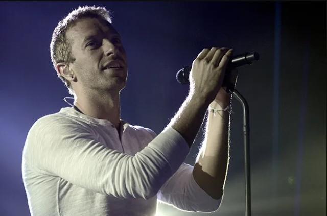 酷玩樂團 - iTunes音樂節現場演唱會 奧斯丁現場演出預告片 01