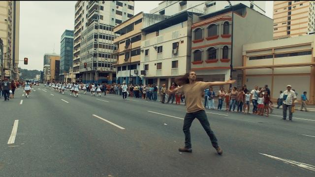 終極追緝預告片 01