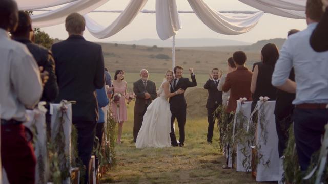 凸槌婚禮劇照 1