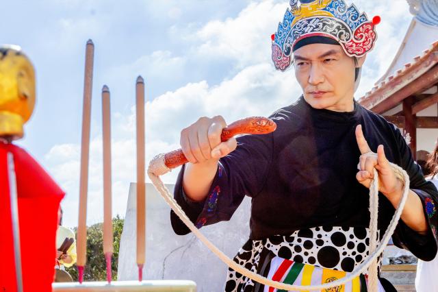 看到靈魂的那隻眼師公劇照 3