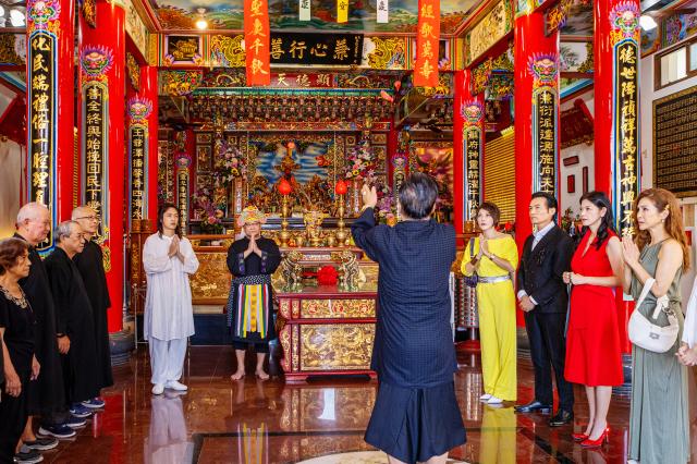 看到靈魂的那隻眼師公預告片 01