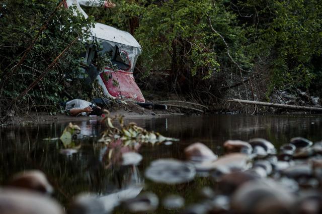 荒野毒擊劇照 5