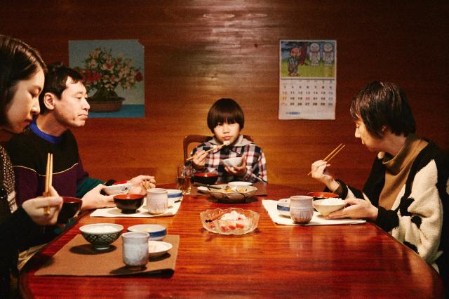 與神同行的小孩劇照 4