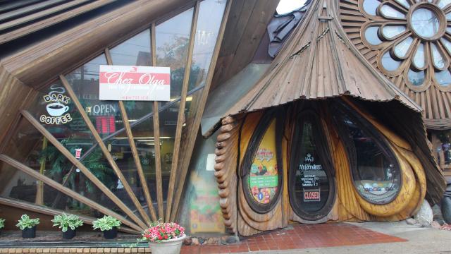 搶救餐廳總動員 第十五季 第2集 家庭餐廳之爭劇照 1