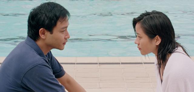 異度空間預告片 01