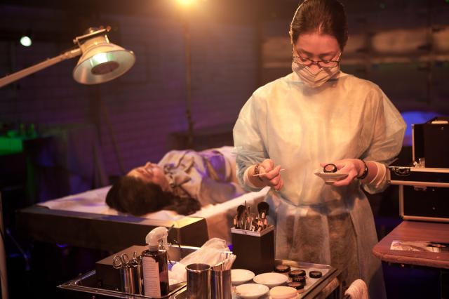 命運化妝師劇照 19