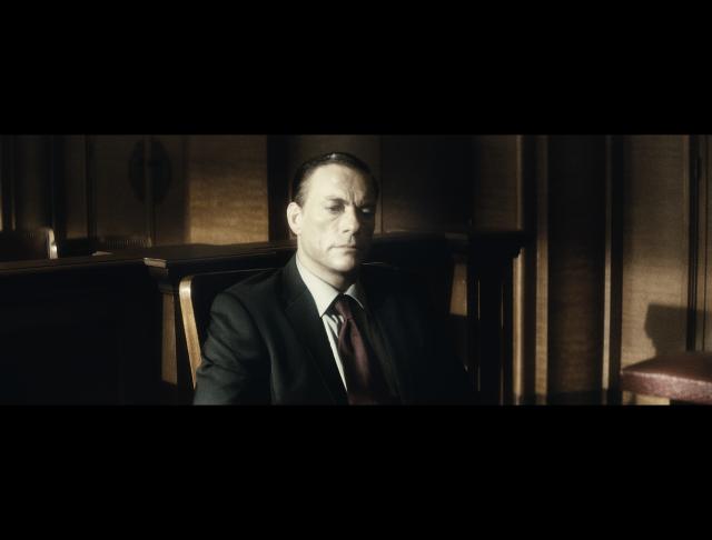 打不死的男人劇照 6