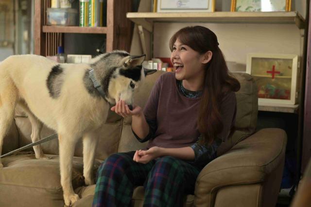 比悲傷更悲傷的故事（印尼版）劇照 7