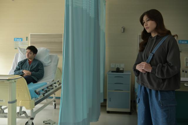 比悲傷更悲傷的故事（印尼版）劇照 8