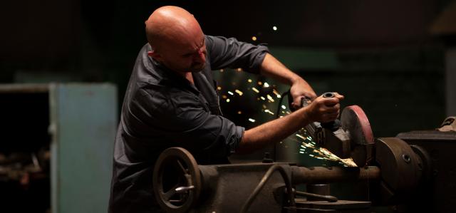 鋼鐵之心－勇者之盾劇照 4