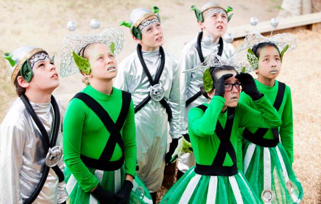 下課時間─滑桿的最高處劇照 3