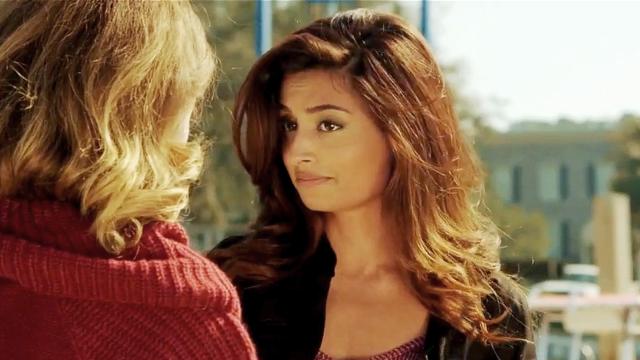 一個女孩撿到一顆鑽石預告片 01