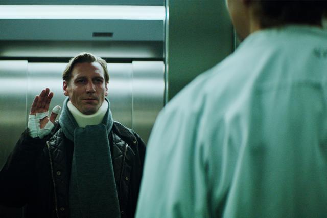 窒愛診療室劇照 3