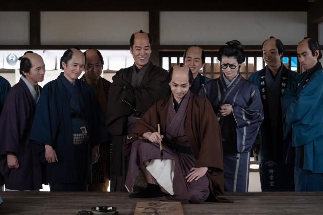 大膽狂徒〜蔦重繁華如夢故事〜 線上看