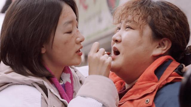 穿過寒冬擁抱你