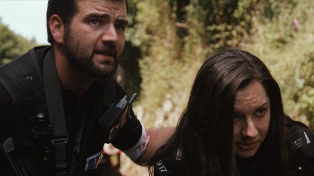 異星大軍預告片 01