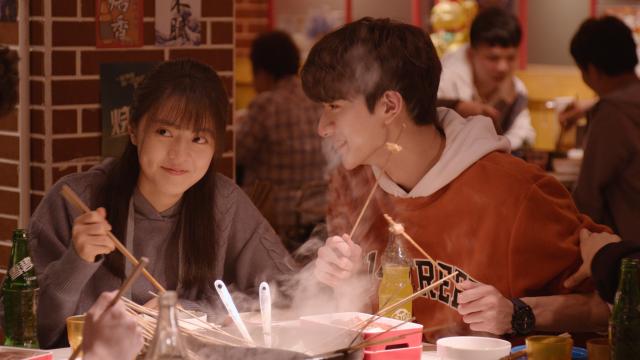 一週的朋友預告片 01