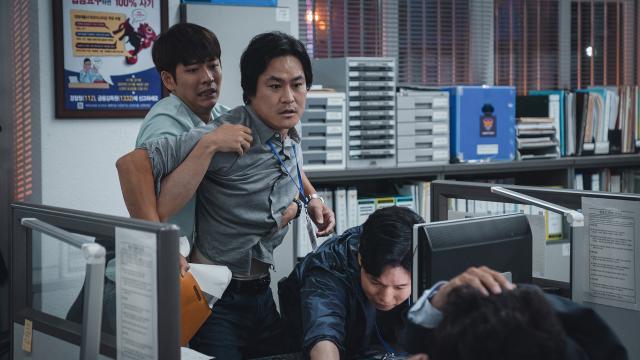 千萬別開門預告片 01