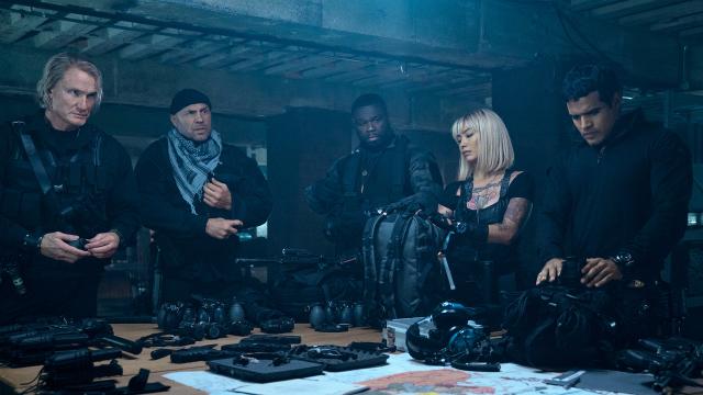 浴血任務4預告片 01