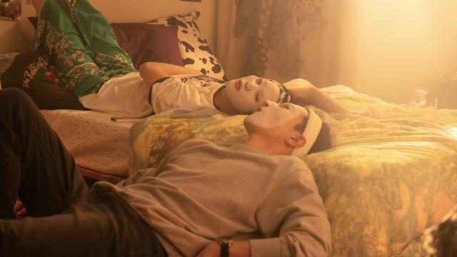 在熙的男，朋友劇照 3