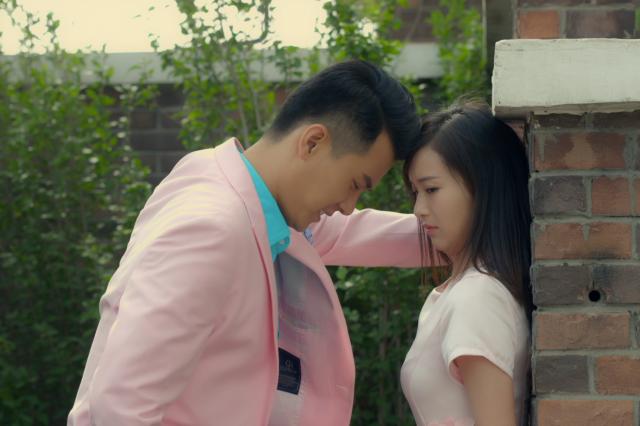 豪門少女寂寞心劇照 3