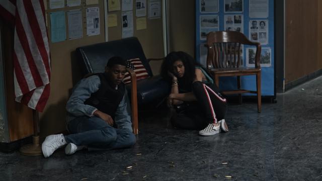 肌膚私刑預告片 01