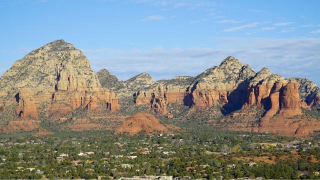 超越皮行者牧場 第一季 第1集劇照 8