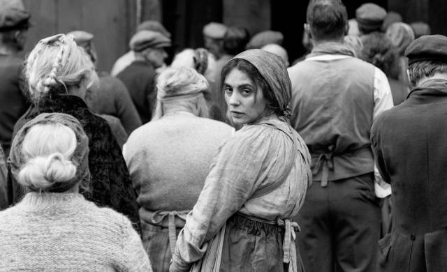 帶針的女孩劇照 4