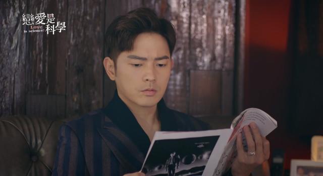 戀愛是科學 精華片段【歐文見馬克父母 卻只能隱瞞「我們是結拜兄弟」】 線上看