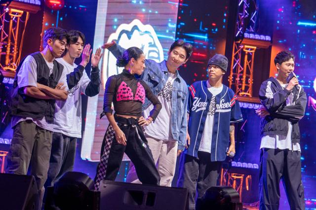 S+PLUS巔峰舞者 線上看